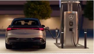 Mercedes Benz ਨੂੰ ਪਈ ਫਿਕਰ ! ਘੱਟ ਵਿਕ ਰਹੀਆਂ ਨੇ E.V ਕਾਰਾਂ, ਹੁਣ ਬਦਲੇਗੀ ਰਣਨੀਤੀ ?