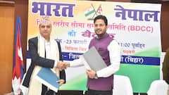 Lok Sabha Election 2024: मधुबनी में लोकसभा चुनाव के मद्देनजर इंडो-नेपाल के अधिकारियों की हुई बैठक, तस्वीरों में देखिए