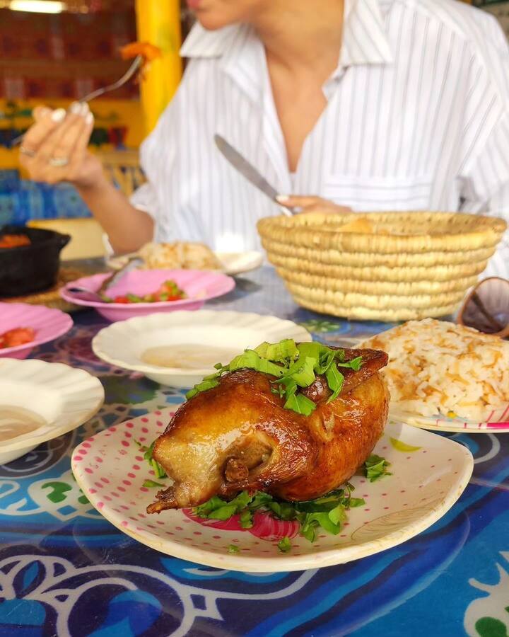 మిర్చి టైటిల్ సాంగ్ తో చాలా పాపులర్ అయ్యింది (Image Credit: Hamsa Nandini/Instagram)