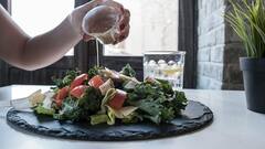 Healthy Lifestyle: আমিষ ছেড়ে মন দিয়েছেন নিরামিষে, শরীর-স্বাস্থ্য ভাল রাখার জন্য প্রয়োজন সঠিক পুষ্টি, কী কী খেতে পারেন?