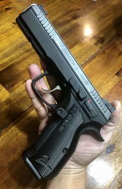 Pollywood News: ਇਸ ਪੰਜਾਬੀ ਗਾਇਕ ਨੇ ਸ਼ੁਰੂ ਕੀਤਾ ਸੀ ਪੰਜਾਬੀ ਇੰਡਸਟਰੀ 'ਚ ਗੰਨ ਕਲਚਰ, ਕੀ ਤੁਹਾਨੂੰ ਪਤਾ ਹੈ ਕੌਣ ਹੈ ਇਹ ਸਿੰਗਰ?