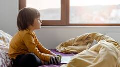 घर पर बच्चे को अकेला छोड़ते समय इन जरूरी बातों का रखें ध्यान, नहीं तो पड़ सकता है पछताना