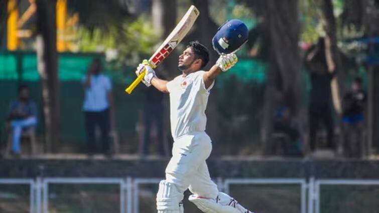 Ranji Trophy Double Century News: musheer khan hits double century in ranji trophy quarter final against baroda for mumbai elder brother sarfaraz debut vs england Cricket: 18 વર્ષના યૂવાની રણજીમાં ધમાલ, ક્વાર્ટર ફાઇનલમાં ઠોકી ડબલ સેન્ચૂરી, વર્લ્ડકપમાં પણ કર્યો હતો કમાલ