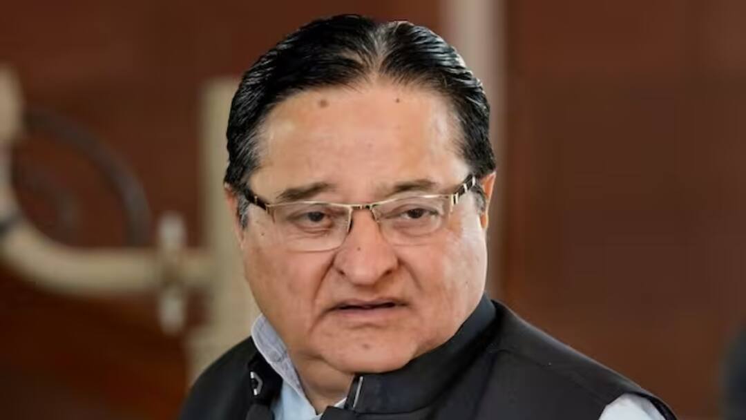 CAA Rules: सीएए को लेकर केंद्र सरकार पर भड़के सपा सांसद एसटी हसन, कहा- 'मुसलमानों को अलग किया गया' SP MP ST Hasan react on CAA notification said Muslims have been separated CAA Rules: सीएए को लेकर केंद्र सरकार पर भड़के सपा सांसद एसटी हसन, कहा- 'मुसलमानों को अलग किया गया'