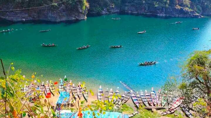 दुनिया की इन सभी नदियों में कुछ नदियों की स्थिति काफी अच्छी है. तो वहीं कुछ नदियों की स्थिति ज्यादा अच्छी नहीं है. अच्छी स्थिति से मतलब है साफ सफाई. नदी में कचरा ना होना.