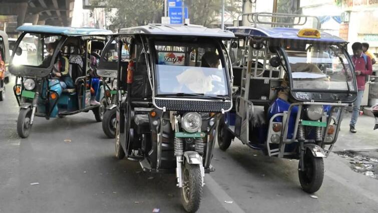 Punjab Govt to impose new rules for Electric Rickshaw E Rickshaws: ਪੰਜਾਬ 'ਚ ਈ-ਰਿਕਸ਼ਾ ਚਲਾਉਣ ਵਾਲਿਆਂ ਲਈ ਜ਼ਰੂਰੀ ਖ਼ਬਰ, ਸਰਕਾਰ ਲਾਗੂ ਕਰਨ ਜਾ ਰਹੀ ਸਖ਼ਤ ਹੁਕਮ 