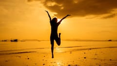 खुशहाल जिंदगी के लिए अपनाएं ये आसान टिप्स, बदल जाएगी आपकी जिंदगी