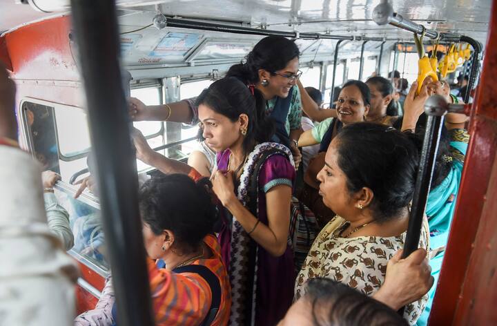 তবে শুধু কার্জ নয় প্রিপেড পেমেন্ট ইনস্ট্রুমেন্ট বলতে, স্মার্ট কার্ড, ওয়ালেট,অনলাইন অ্যাকাউন্ট, পেপার ভাউচার, স্টাইপ কার্ডকেও বোঝায়।