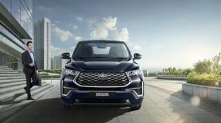 ਅੰਨ੍ਹੇਵਾਹ ਵਿਕ ਰਹੀ ਹੈ Toyota ਦੀ ਇਹ 7-ਸੀਟਰ SUV, 23 kmpl ਦੀ ਮਾਈਲੇਜ, ਕੀਮਤ 19.77 ਲੱਖ ਰੁਪਏ ਤੋਂ ਸ਼ੁਰੂ