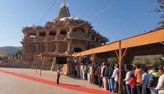 Shamlaji Temple: આજે મહા પૂર્ણિમા, શામળિયાના દ્વારા સવારથી જ લાંબી કતારો, હજારો ભક્તોએ કર્યા દર્શન, જુઓ