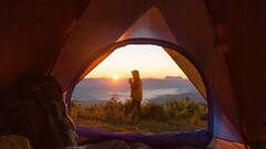 दोस्तों के साथ बनाएं कैंपिंग का प्लान, जिंदगी भर के लिए यादगार बन जाएगी ट्रिप