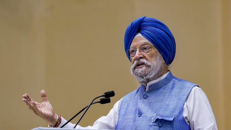 Hardeep Puri Slams ‘Extremely Political Speech’ After Harsimrat Badal Brings Up Farmers’ Protest Throughout AIIMS Occasion