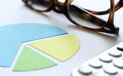 Government Scheme: આ સ્કીમમાં રોજ માત્ર 7 રૂપિયાનું કરો રોકાણ અને મેળવા દર મહિને રૂ. 5000 પેન્શન, જાણો સંપૂર્ણ વિગત