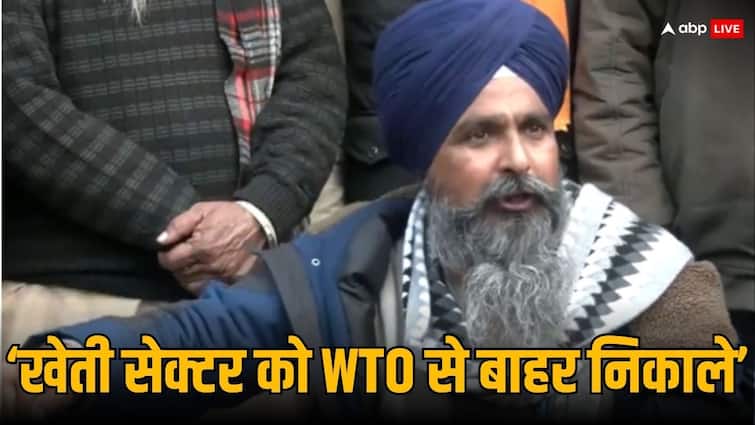 Farmers Protest Sarwan Singh Pandher calls Burn the ashes of WTO and corporate houses Farmers Protest: 13वें दिन भी शंभू और खनौरी बॉर्डर पर डटे किसान, सरवन सिंह पंढेर ने कहा- ‘WTO, कॉरपोरेट घरानों की जलाएं अर्थियां’