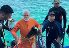 PM Modi in Gujarat: ਲਕਸ਼ਦੀਪ ਤੋਂ ਬਾਅਦ ਹੁਣ ਗੁਜਰਾਤ ਦੇ ਦੁਆਰਕਾ 'ਚ PM ਮੋਦੀ ਨੇ ਕੀਤੀ ਸਕੂਬਾ ਡਾਈਵਿੰਗ, ਵੇਖੋ ਤਸਵੀਰਾਂ