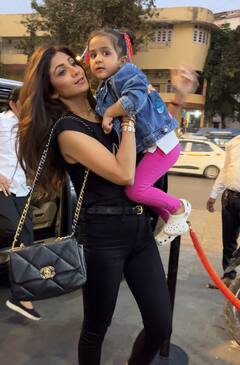 Shilpa Shetty Pics: बेटे के साथ ब्लैक ड्रेस में ट्विनिंग कर आउटिंग पर निकलीं शिल्पा शेट्टी, पति राज कुंद्रा की गोद में दिखीं समीशा, देखें तस्वीरें