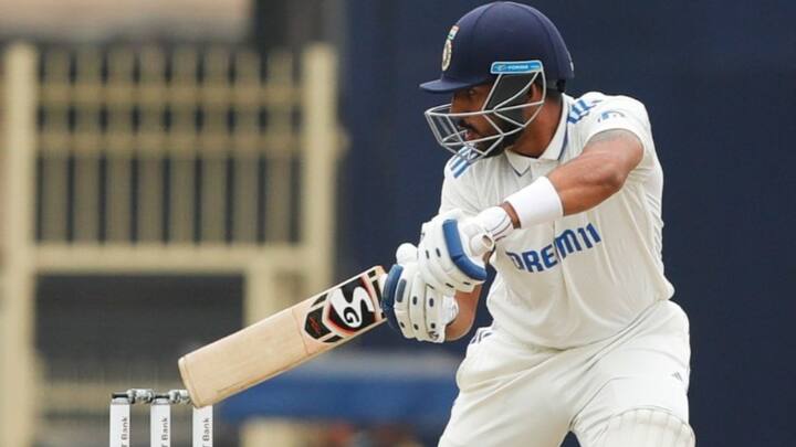 ধ্রুব জুড়েল। ভারতীয় ক্রিকেটের সঙ্গে এই নামটি রবিবারের পর থেকে ভীষণভাবে জড়িয়ে গিয়েছে। রাঁচিতে দুরন্ত ৯০ রানের ইনিংস খেলেছেন তরুণ উইকেট কিপার ব্যাটার।