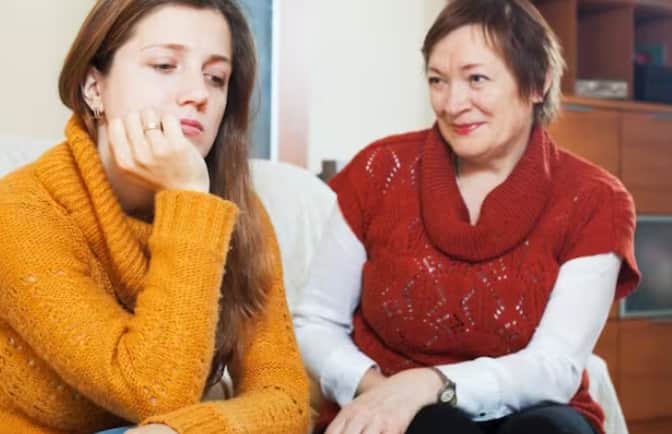 ਜੇਕਰ ਤੁਹਾਡੇ ਸਹੁਰੇ ਪਰਿਵਾਰ ਦੇ ਨਾਮ ਦਾ ਮਜ਼ਾਕ ਉਡਾਉਂਦੇ ਹਨ, ਤਾਂ ਇਸ ਸਥਿਤੀ ਵਿੱਚ ਉਦਾਸ ਨਾ ਹੋਵੋ। ਸਗੋਂ ਹੱਸਦੇ ਹੋਏ ਉਨ੍ਹਾਂ ਨੂੰ ਸਹੀ ਜਵਾਬ ਦਿਓ। ਅਜਿਹਾ ਕਰਨ ਨਾਲ ਕਈ ਵਾਰ ਖਰਾਬ ਮਾਹੌਲ ਨੂੰ ਵੀ ਸੁਧਾਰਿਆ ਜਾ ਸਕਦਾ ਹੈ।