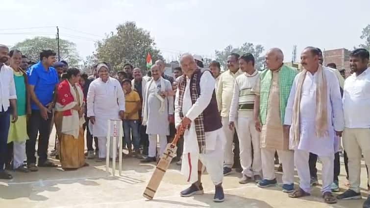 Minister Shrawan Kumar attacked RJD leader Tejashwi Yadav Jan Vishwas Yatra in Nalanda ann Bihar Politics: नालंदा में मंत्री श्रवण कुमार ने खूब लगाया चौका छक्का, तेजस्वी की यात्रा को बताया फेल