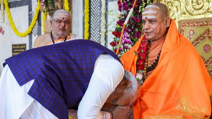 Swami Sadananda Saraswati Maharaj : कोण आहेत शारदा द्वारकेचे शंकराचार्य स्वामी सदानंद सरस्वती म