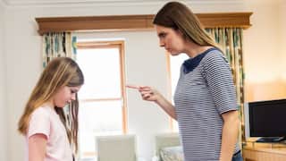Child Health : तू चाल पुढं...! मुलांना भावनिकदृष्ट्या 'असे' मजबूत करा की, त्यांना आयुष्यात कधीही कसलीच भीती वाटणार नाही.