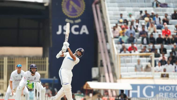 IND vs ENG Yashasvi Jaiswal becomes the first Indian left hander in Test history to score 600 runs in a series Yashasvi Jaiswal: యశస్వీ జోరు మాములుగా లేదు, ఒకే సిరీస్‌లో 600 పరుగులు పూర్తి