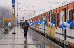 Weather Update: निकाल लीजिए छाता, कल दिल्ली-एनसीआर में बारिश का अलर्ट, ओले-बर्फबारी से बिगड़ेगा मौसम का मिजाज