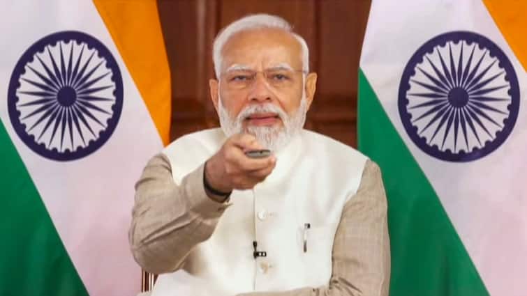 narendra modi PM Surya Ghar Muft Bijli Yojana 1 Crore Houses To Get 300 Units Of Free Electricity '1 Crore Houses To Get 300 Units Of Free Electricity': Centre Announces 'PM Surya Ghar Muft Bijli Yojana'