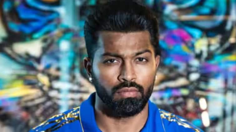 Hardik Pandya Returns Mumbai Indians Captain Makes His On-Field Comeback Hardik Pandya Comeback: 4 மாதங்களுக்கு பின் மீண்டும் களமிறங்கிய ஹர்திக் பாண்டியா...ரசிகர்கள் உற்சாகம்!