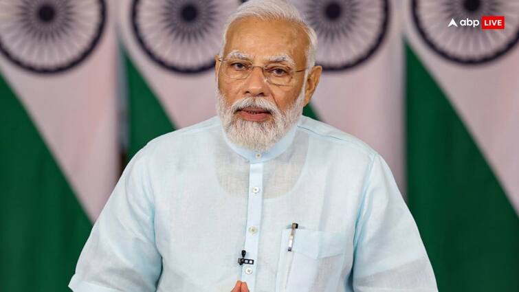 ‘उनकी वीरता और समर्पण को देश हमेशा याद रखेगा…’, पीएम मोदी ने इस तरह किया वीर सावरकर को याद ‘उनकी वीरता और समर्पण को देश हमेशा याद रखेगा…’, पीएम मोदी ने इस तरह किया वीर सावरकर को याद