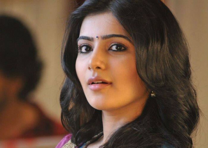 2010ம் ஆண்டு கௌதம் வாசுதேவ் மேனன் இயக்கத்தில் 'யே மாயா சேசவே' என்ற தெலுங்கு படத்தின் மூலம் தனது திரைப்பயணத்தை துவங்கினார்.