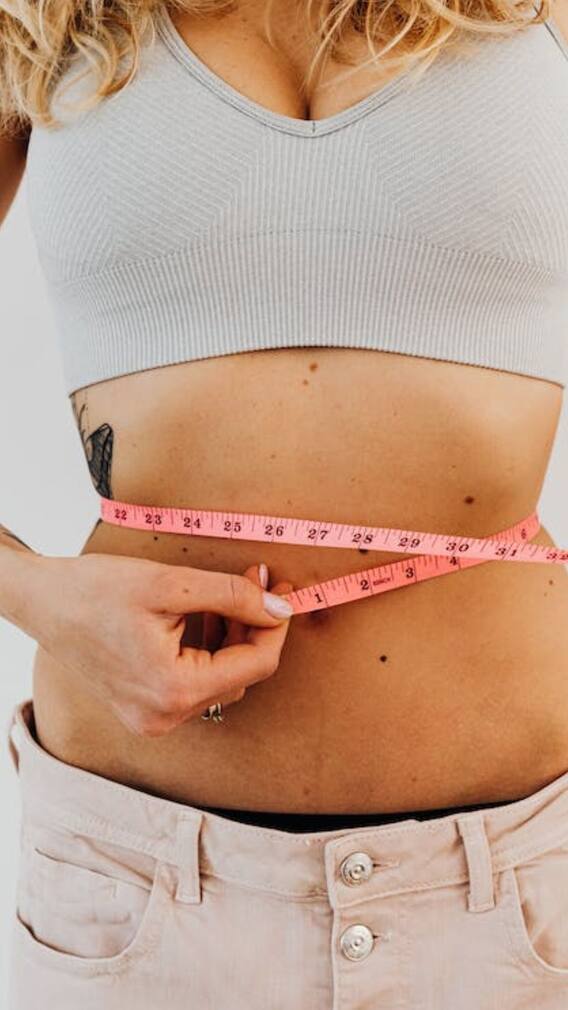 இந்த பழக்கங்களை இரவில் பின்பற்றினால் உடல் எடை சட்டுன்னு குறையுமாம்!