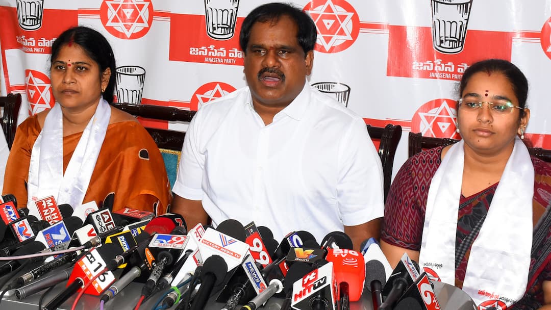 MLC Vamsikrishna Srinivas Yadav made sensational comments about Karumuri చేపల పులుసుతో కారుమూరికి మంత్రి పదవి! ఎమ్మెల్సీ వంశీకృష్ణ సంచలన వ్యాఖ్యలు