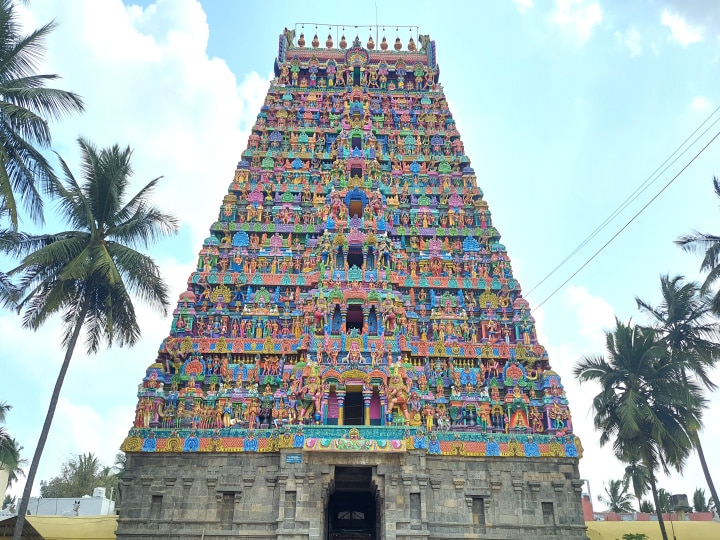 Mayuranathar Temple: சிவபெருமானும், பார்வதி தேவியும் மயில் உருவம் எடுத்த மாயூரநாதர்  கோயிலின் சிறப்பும், வரலாறும்