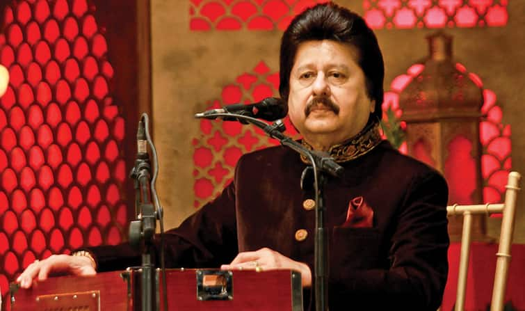 indian-playback-singer-pankaj-udhas-passes-away-at-72-year Pankaj Udhas: ਮਸ਼ਹੂਰ ਗ਼ਜ਼ਲ ਗਾਇਕ ਪੰਕਜ ਉਧਾਸ ਦਾ ਦੇਹਾਂਤ, ਲੰਬੇ ਸਮੇਂ ਤੋਂ ਬੀਮਾਰੀ ਤੋਂ ਸੀ ਪੀੜਤ, 72 ਦੀ ਉਮਰ 'ਚ ਲਏ ਆਖਰੀ ਸਾਹ