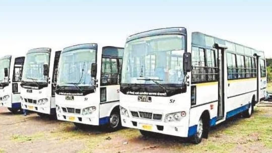Ambikapur Surguja city bus service stopped 22 buses junk know reason ann Surguja News: सरगुजा में दम तोड़ रही सिटी बस की योजना, 22 बसें हुईं कबाड़, क्या है परिचालन बंद होने की वजह?