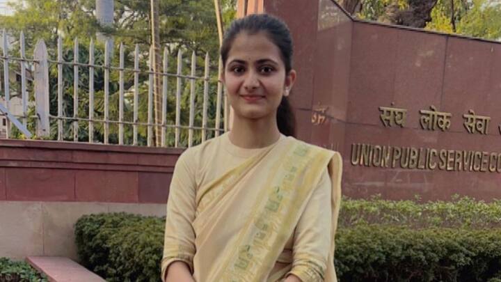 Ias Divya Tanwar Cracked Upsc 2 Times Without Coaching Success Story