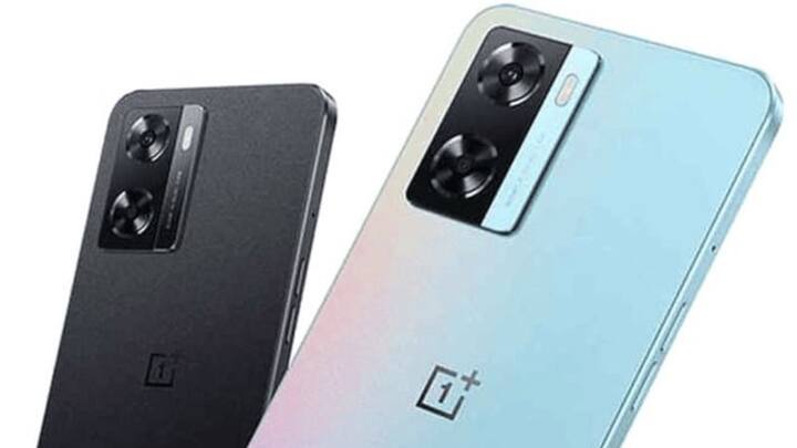 इस फोन के पिछले हिस्से में डुअल कैमरा सेटअप दिया गया है, जिसका मेन कैमरा 50MP और दूसरा कैमरा 2MP के डेप्थ सेंसर के साथ आता है. इस फोन के अगले हिस्से में 8MP का फ्रंट कैमरा दिया गया है. इसमें साउड माउंटेड फिंगरप्रिंट स्कैनर और फेस अनलॉक फीचर भी दिया गया है.