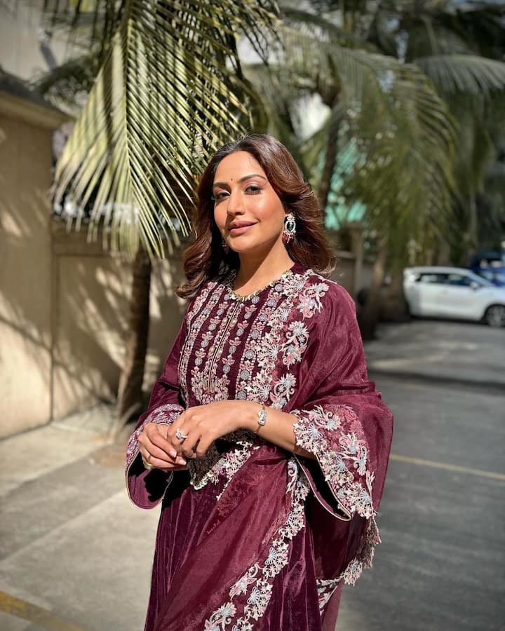 Surbhi wore an ethnic suit for the promotions of the series