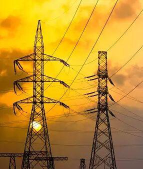 ਰੋਸ਼ਨੀ ਲਈ CFL ਜਾਂ LED ਬਲਬਾਂ ਦੀ ਵਰਤੋਂ ਕਰੋ। ਇਹ ਬਲਬ ਆਮ ਬਲਬਾਂ ਨਾਲੋਂ ਘੱਟ ਬਿਜਲੀ ਦੀ ਖ਼ਪਤ ਕਰਦੇ ਹਨ।