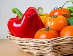 Food: ਸਬਜ਼ੀਆਂ ਖਰੀਦਣ ਵੇਲੇ ਵਰਤੋਂ ਆਹ ਸਾਵਧਾਨੀਆਂ, ਨਹੀਂ ਤਾਂ ਹੋ ਜਾਓਗੇ ਕੈਂਸਰ ਦੇ ਸ਼ਿਕਾਰ!