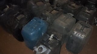 Pune Crime News : ड्रग्सनंतर आता अवैध मद्य विक्रीवर पोलिसांचा 'वॉच';  तब्बल 9000 लिटर गावठी दारू जप्त