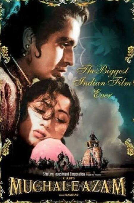 हिंदी सिनेमा की कल्ट क्लास फिल्म मुगल-ए-आजाम को दर्शक आज भी बड़े चाव से देखते हैं. साल 1960 में रिलीज हुई इस फिल्म का मजा आप हॉटस्टार पर उठा सकते हैं.