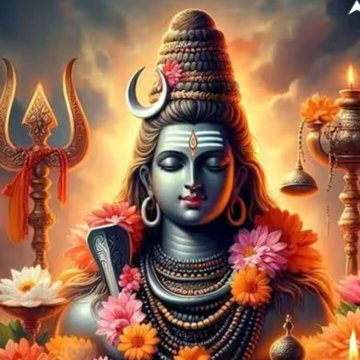 মহাশিবরাত্রির দিন হলুদ রঙের পোশাক পরার চেষ্টা করুন।