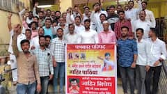 अजय बारसकरांना स्वतःच्या गावातूनच विरोध, गावकऱ्यांनी केला निषेध; मनोज जरांगेंचं समर्थन