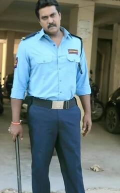 लोगों को हंसाकर लोटपोट करने वाला एक्टर कैसे बना 'पुष्पा' का खूंखार विलेन?