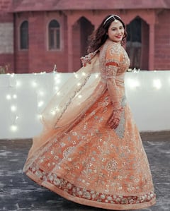 Mandy Takhar: ਮੈਂਡੀ ਤੱਖਰ ਨੇ ਵਿਆਹ ਦੀਆਂ ਅਣਦੇਖੀਆਂ ਤਸਵੀਰਾਂ ਕੀਤੀਆਂ ਸ਼ੇਅਰ, ਲੁੱਕ ਜਿੱਤ ਲਏਗਾ ਦਿਲ