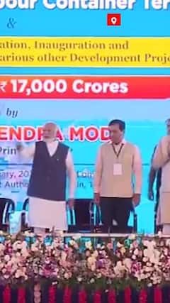 'पीएम मोदी ने थूथुकुडी में 17,000 करोड़ की परियोजनाओं का उद्धाटन किया' | #abpnewsshorts