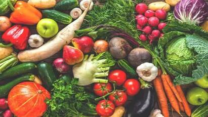 Vegetables price list february 28 2024 chennai koyambedu market Vegetable Price: குறைந்தது முருங்கைக்காய் விலை.. ஏற்ற இறக்கத்தில் மற்ற காய்கறிகள்.. இன்றைய பட்டியல் இதோ..