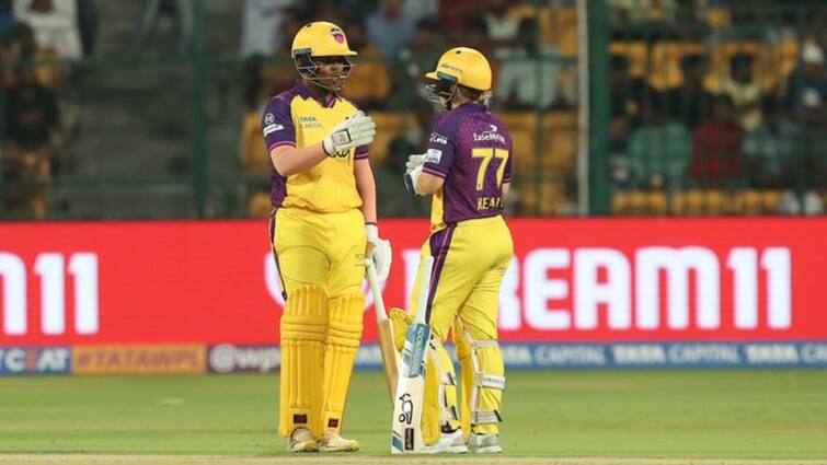 Mumbai Indians Women vs UP Warriorz WPL 2024 6th Match Report Here Know Latest Sports News MIW vs UPW: किरण नवगिरे और ग्रेस हैरिस के तूफान में उड़ी मुंबई, डिफेंडिंग चैंपियन को मिली पहली हार